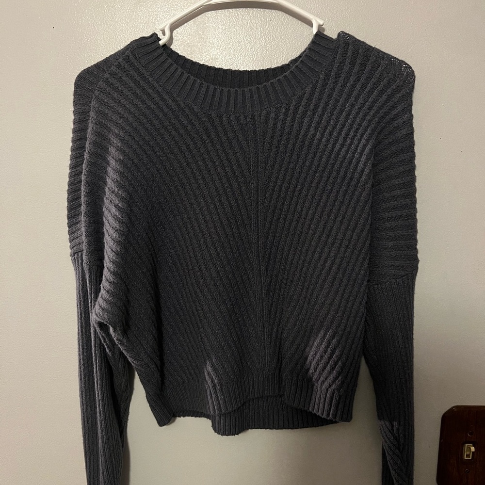 Hollister Gray Knit Sweater